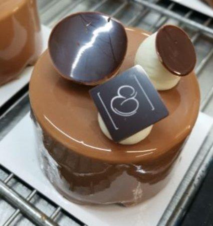 Elodie & Jimmy Patisserie Salon de The