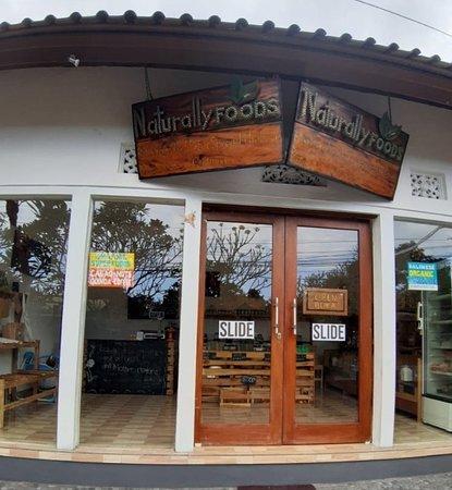 Naturally Foods Store