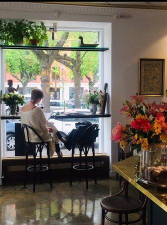 Frb. Alle 45 Cafe & Antik