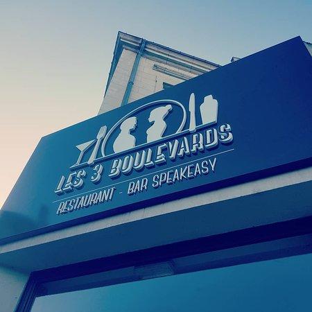 Les 3 Boulevards