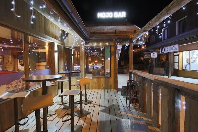 Mojo Bar