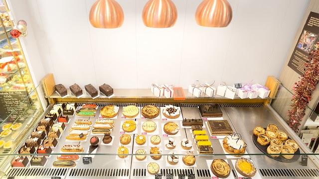 Patisserie Chocolaterie Baisers Sucres