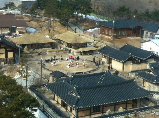 Sokcho City Museum & Displaced Civilians Folk Village