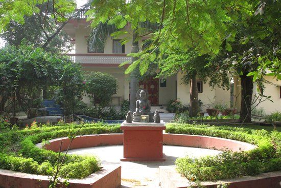 Root Institute for Wisdom Culture