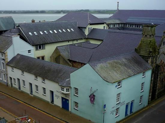 Pendeitsh Gallery