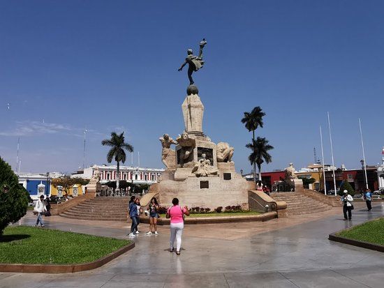 Plaza de Armas de Trujillo