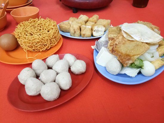 Yi Ji Seafood and Steamboat Restaurant