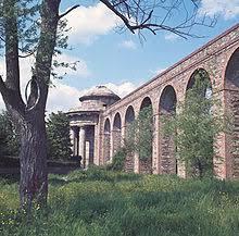 Aqueduc de Nottolini