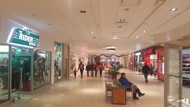 The Mall at Lawson Heights