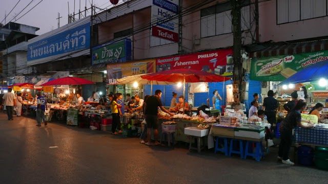 Kad Luang Chiang Rai Market