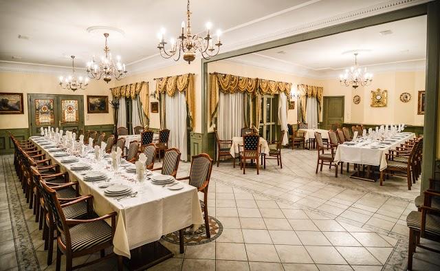 Marvanymenyasszony Etterem es Rendezvenyhaz