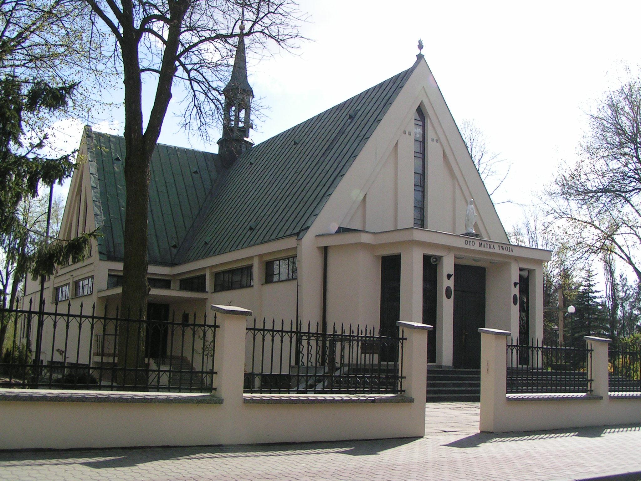 Kosciol pw. sw. Jana Apostola i Ewangelisty