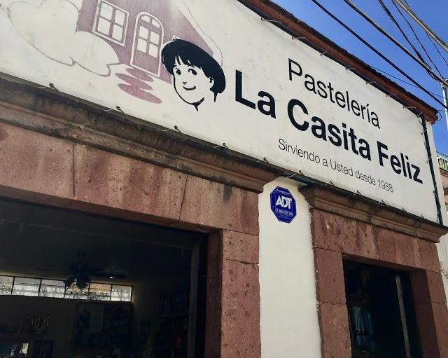 La Casita Feliz