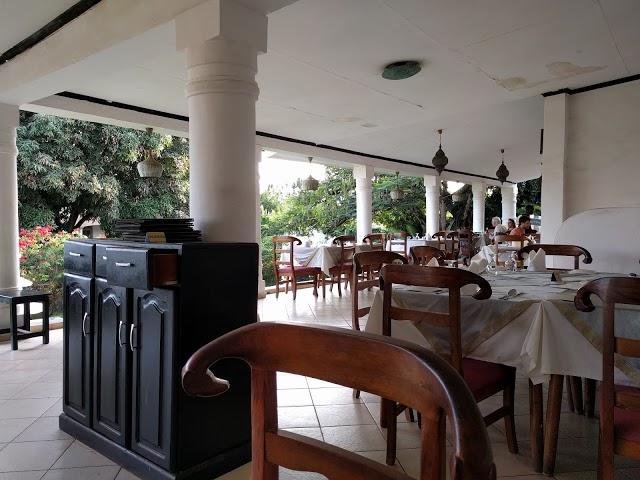 Khazana the Verandah