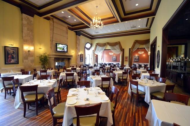 Venuti's Italian Restaurant & Banquet Hall