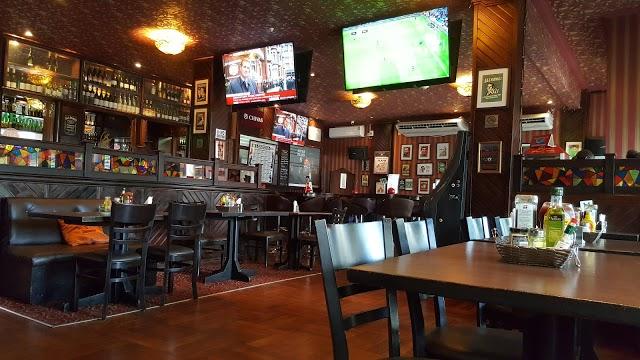 The Honeysuckle Pub & Restaurant