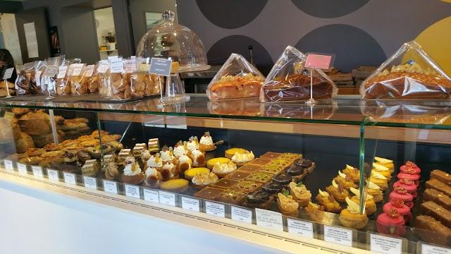 Boulangerie Patisserie Baba e'clair