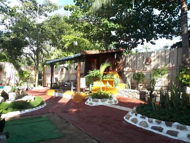 Los Cormoranes Garden