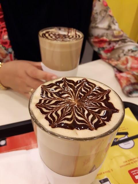 McDonald's McCafe Jalan Gambang