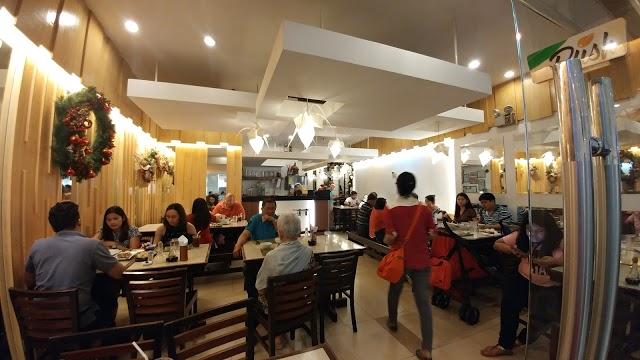 hukad sa Golden Cowrie