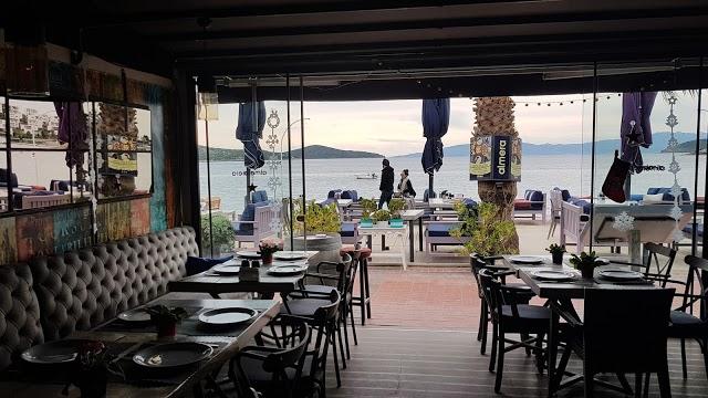 Almera Cafe & Brasserie