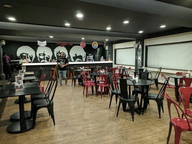 Deja Brew-All Day Pub