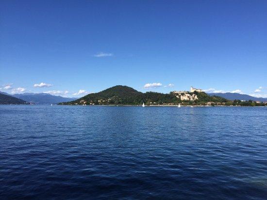 Lungo Lago Arona