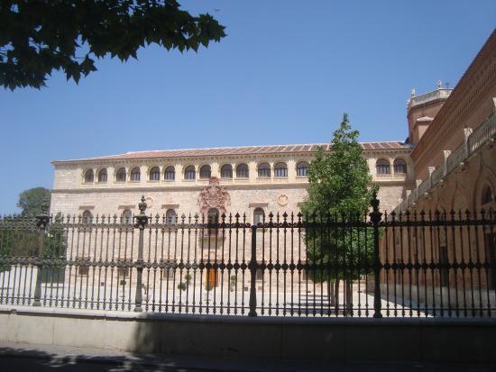 Palacio arzobispal de Alcalá de Henares