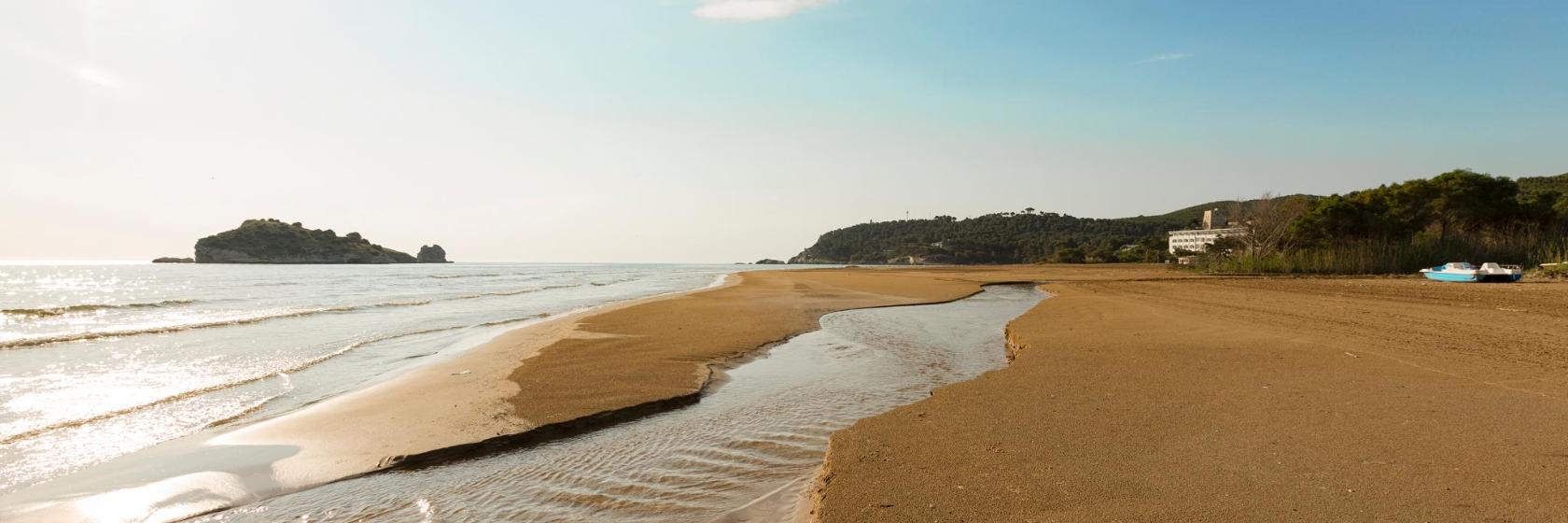 Spiaggia di Portonuovo