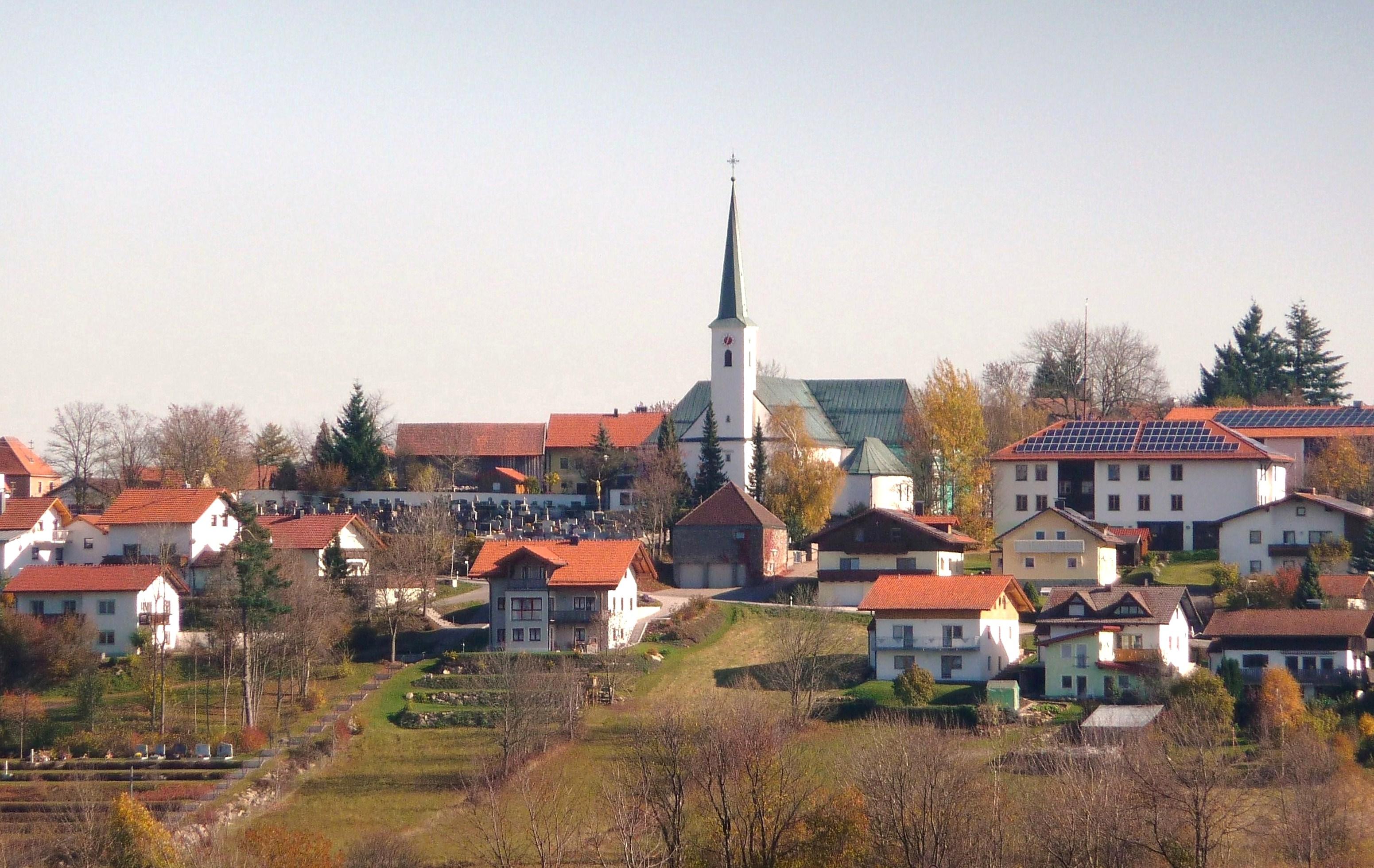 Katholische Pfarrkirche St. Peter und Paul