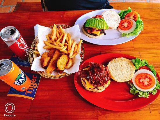 Winston's Burgers & Beer