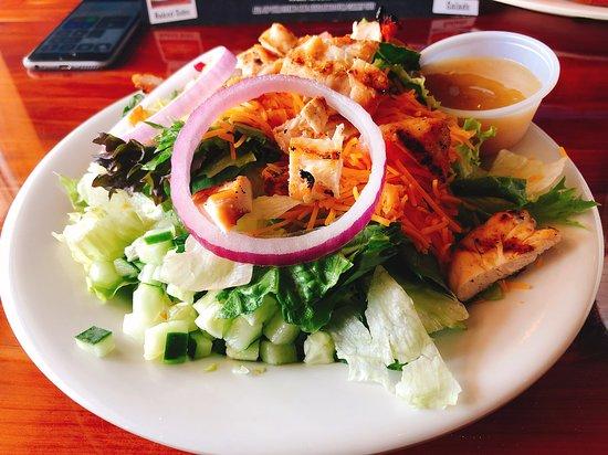 Rooster's Restaurant & Bar