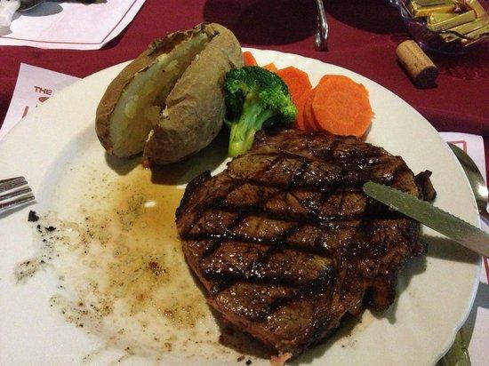 Sportsman Restaurant and Lounge