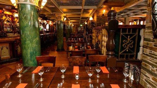 Benedicts Hotel Restaurant