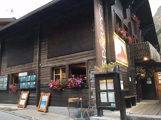 Sparky's Bar & Restaurant