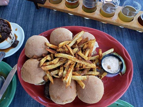 Moat Mountain Smokehouse