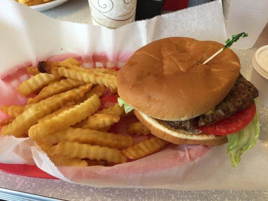 Andy's Driven In Restaurant and Igloo