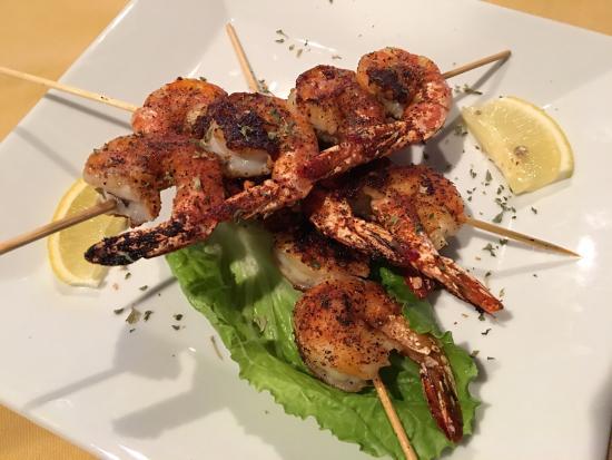 Snappers Grill & Comedy Club