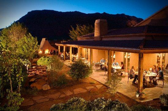 Canyon Breeze Restaurant at Red Mountain Resort