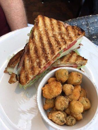 222: A Southern Eatery