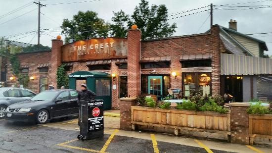 The Crest Gastropub Clintonville