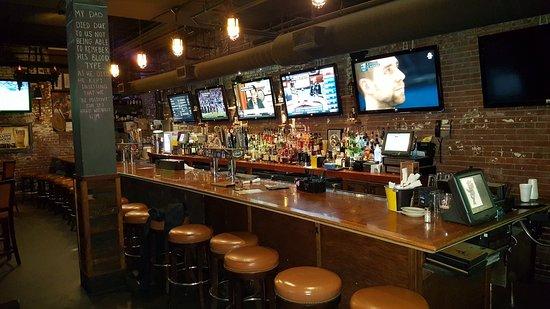 Troll Pub Under the Bridge