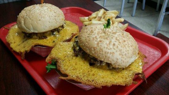 Squeeze Inn Hamburgers