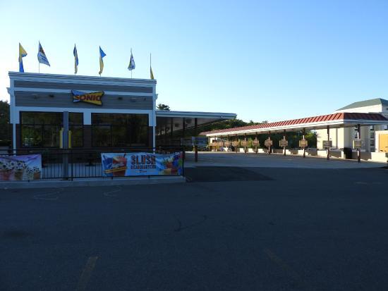 Sonic Drive-In