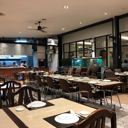 Thon Krueng Restaurant