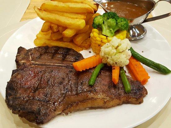 Kokomo's Restaurant and Bar