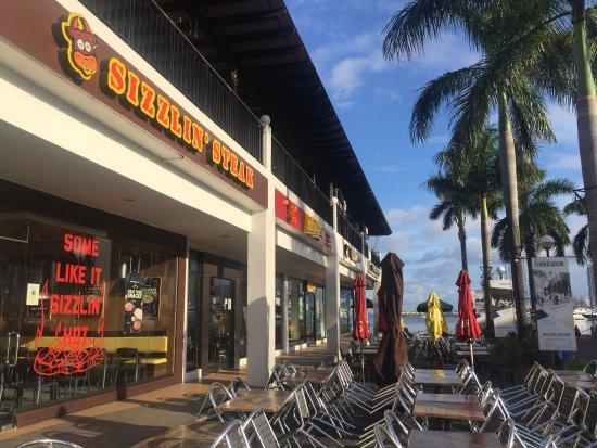 Sizzlin' Pepper Steak Gloriett 5