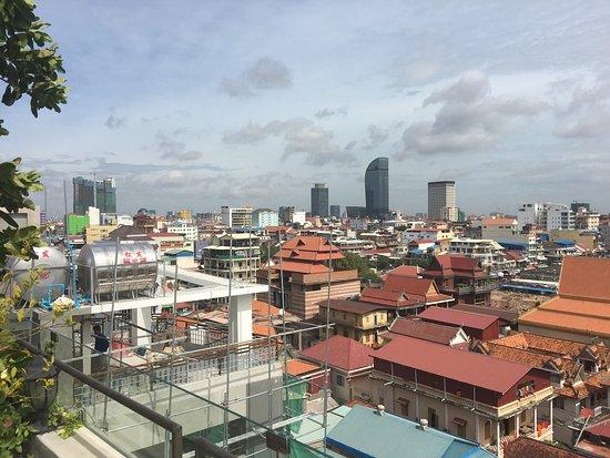 Frangipania River View Roof Top Bar & Pizza