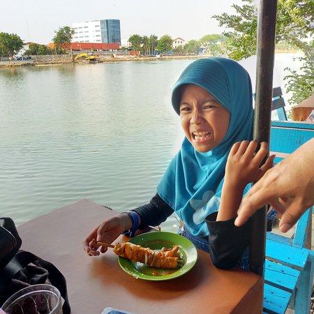 Restoran Danau Sunter