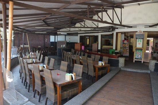 Alas Daun Restaurant